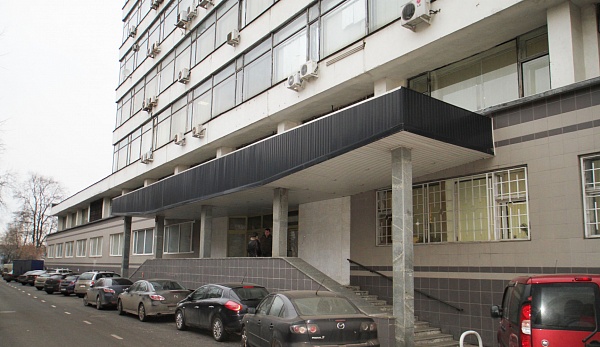 Юннатов, 18