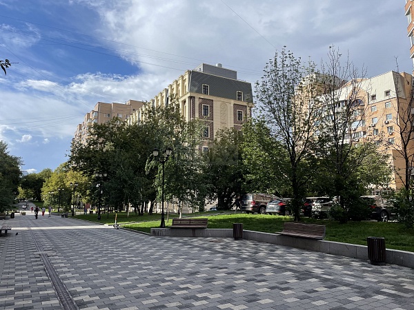 Грузинка, 30